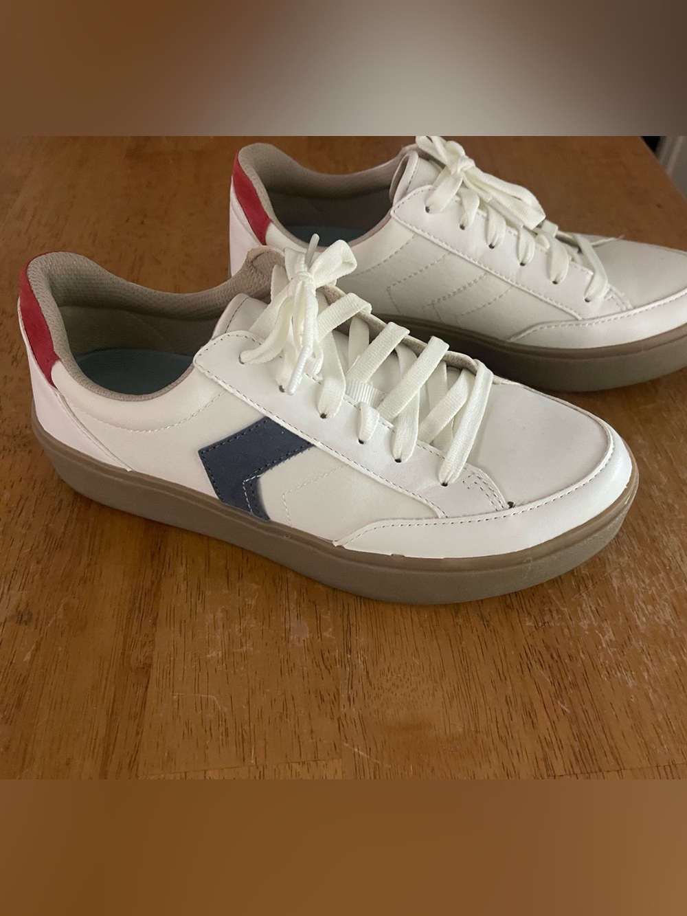 Dr. Scholl's women White Sneakers with Navy and Red Accents - Madison - Picture 3 of 8